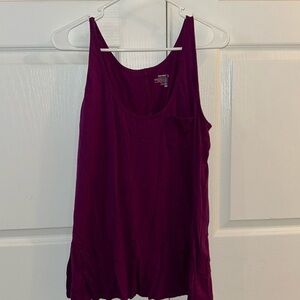 Old Navy maroon purple red tank size large